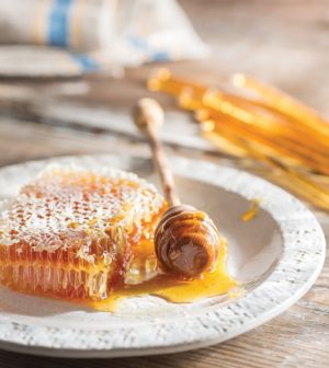 Honey still life RGB cropped