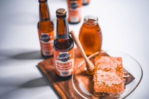 Sixth City Brewing Honey Blonde Root Beer 1